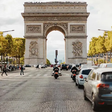 Magnificent Apartment- 1br-4p- Arc De Triomphe * פריז